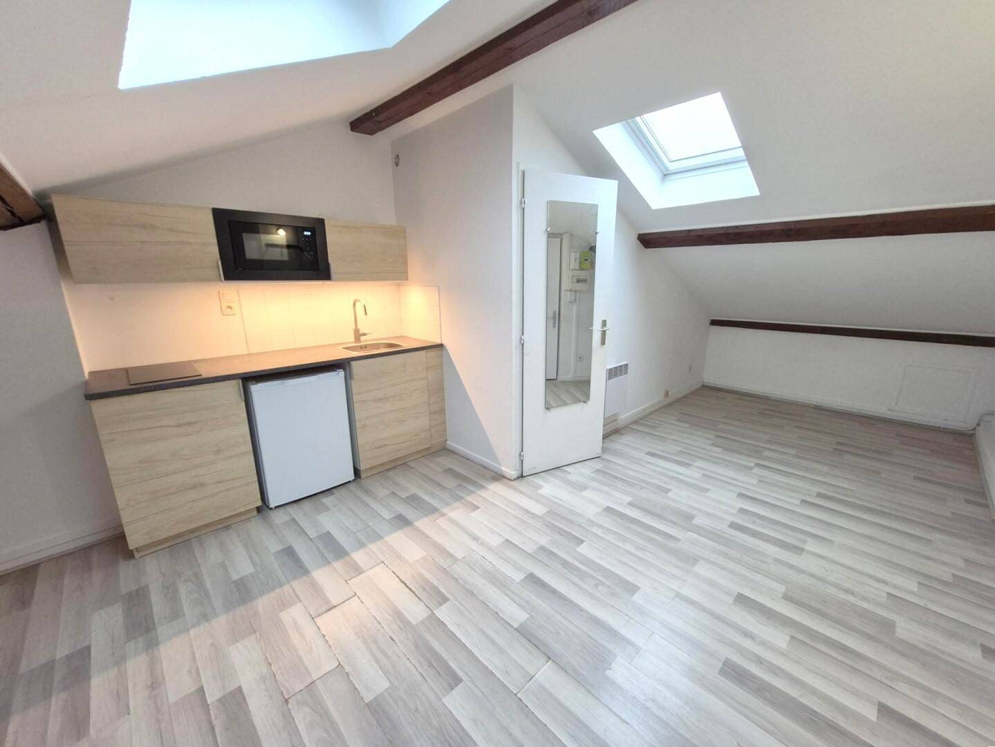 Appartement à louer, 27m², Lyon 3ème