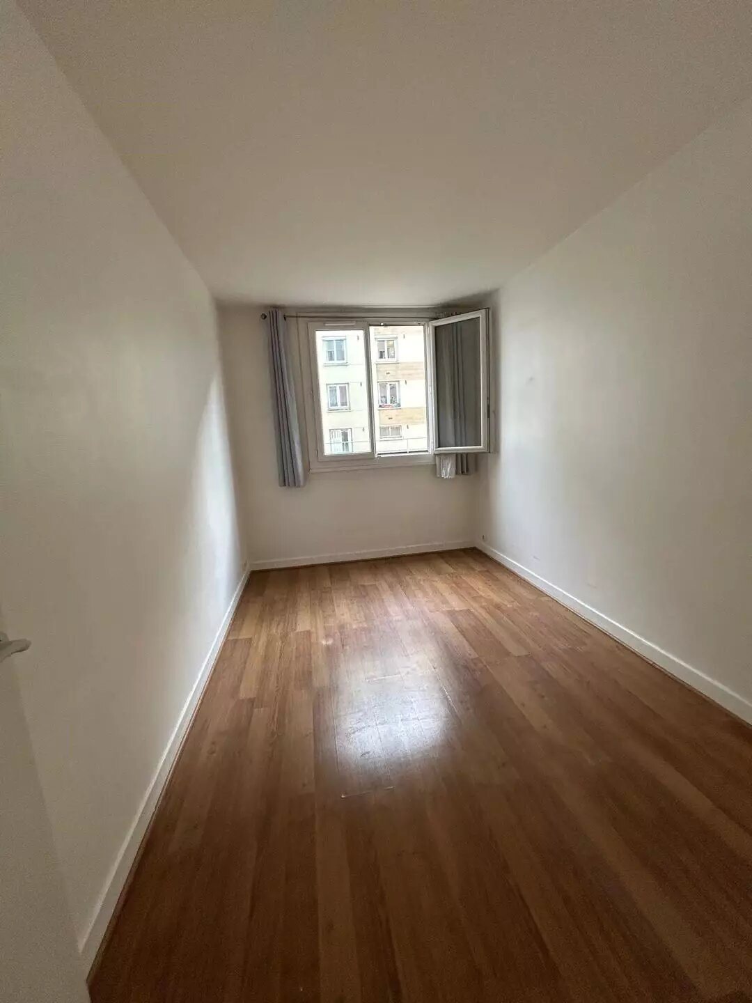 Appartement à louer, 67m², Paris 18ème