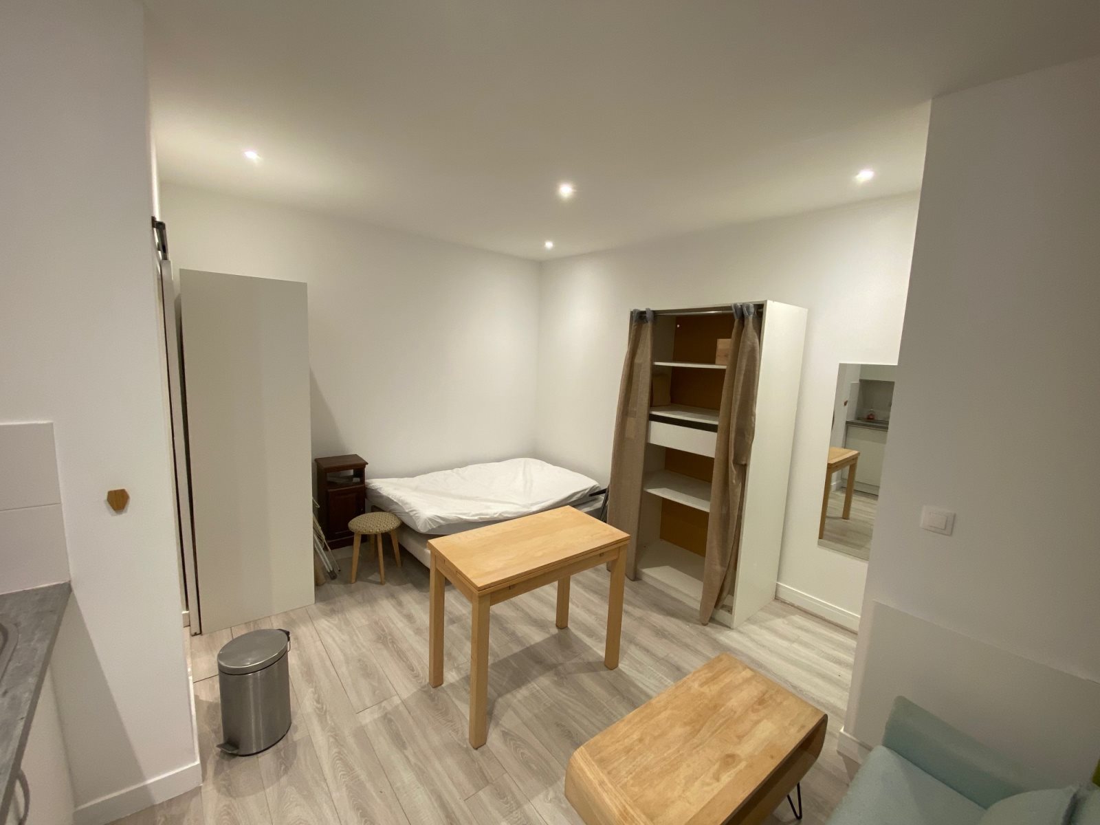 Appartement à louer, 18m², Paris 17ème