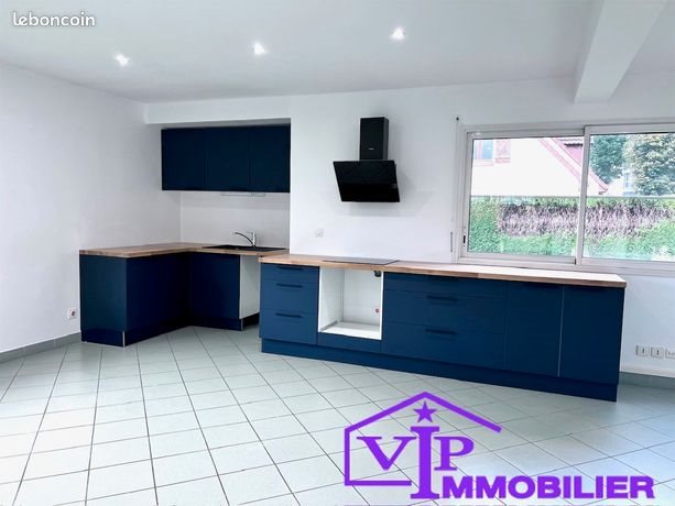 Maison à louer, 126m², Houppeville