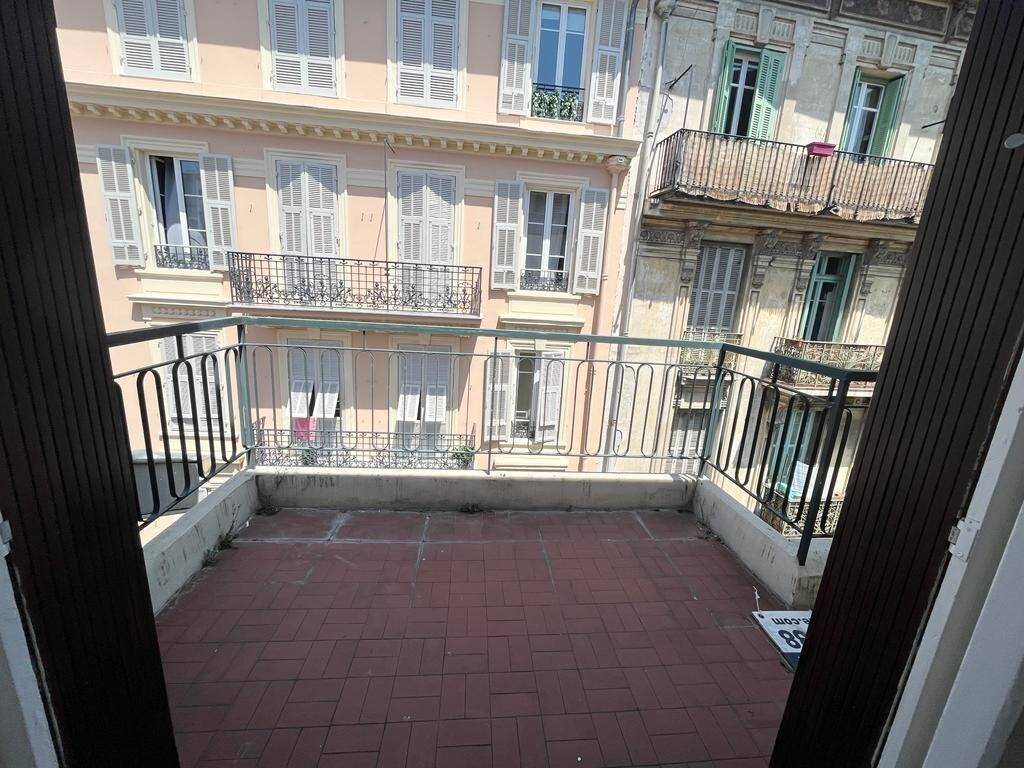 Appartement à louer, 30m², Nice