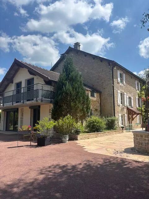 Maison à vendre, 300m², Saints-Geosmes