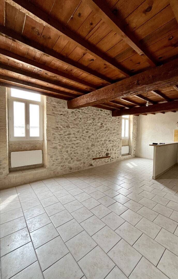 Appartement à louer, 53m², Boulbon