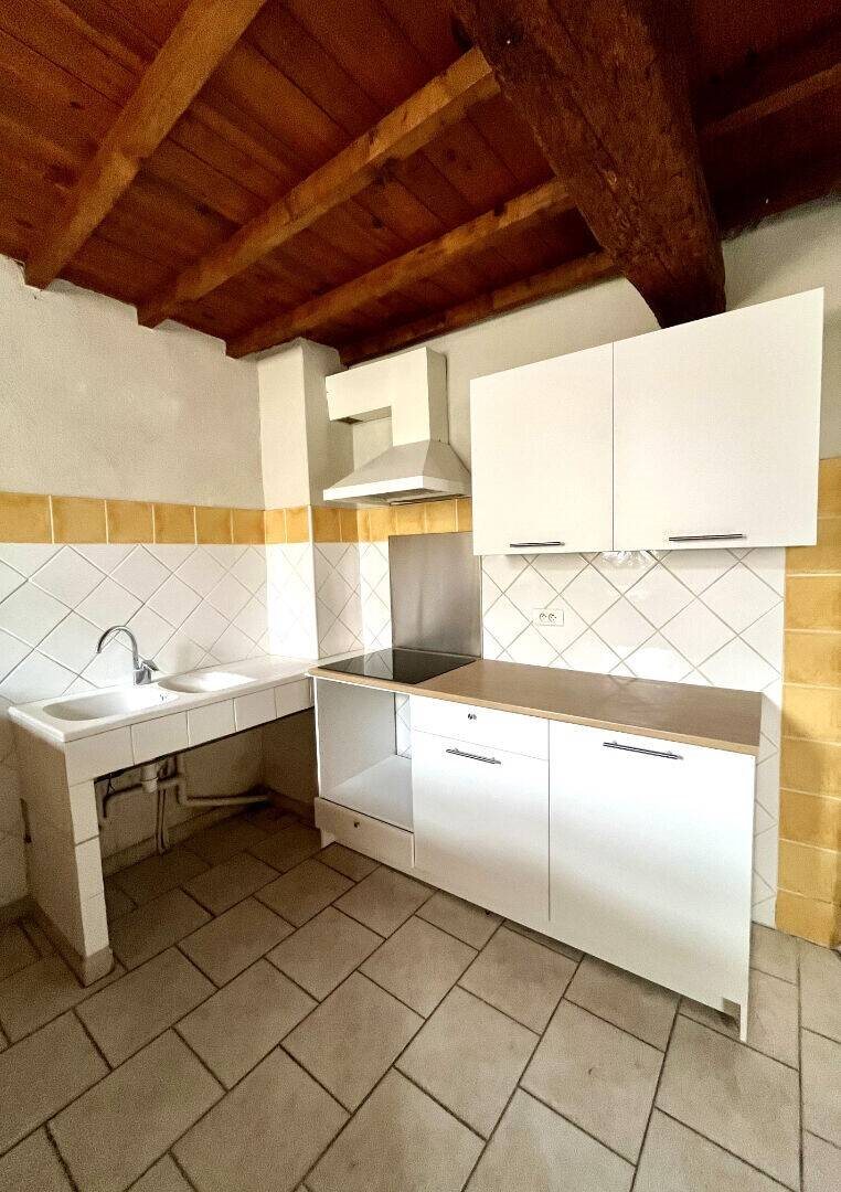 Appartement à louer, 53m², Boulbon