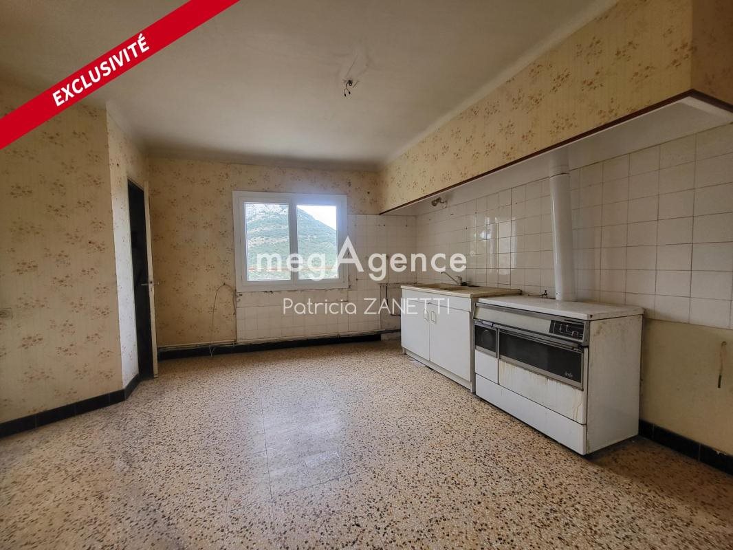 Appartement à vendre, 103m², Saint-Brès