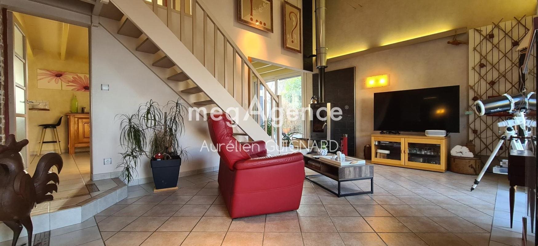 Maison à vendre, 153m², Nueil-les-Aubiers
