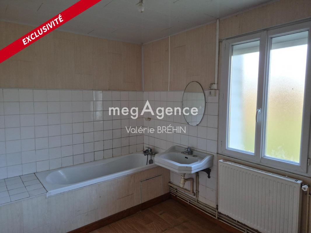 Maison à vendre, 113m², Le Genest-Saint-Isle