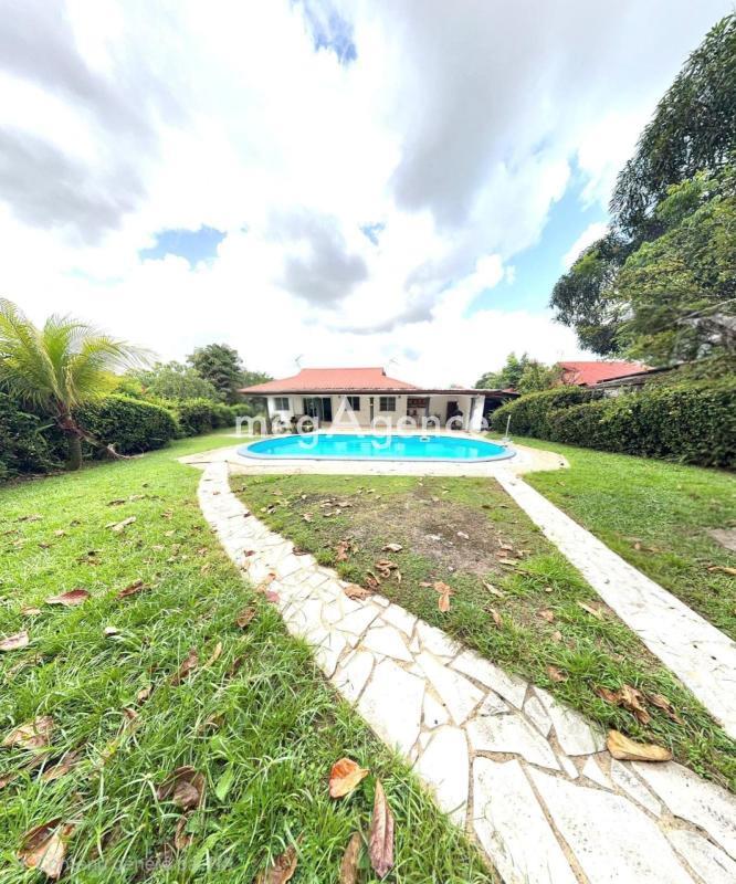 Maison à vendre, 134m², Matoury