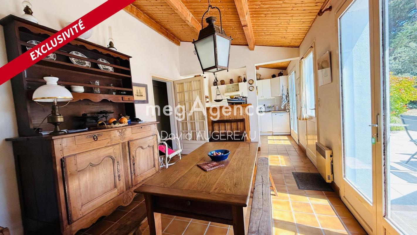 Purchase: House (85350)