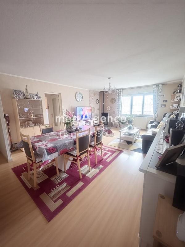 Appartement à vendre, 63m², Le Chambon-Feugerolles