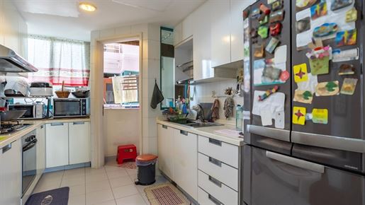 Purchase: Apartment