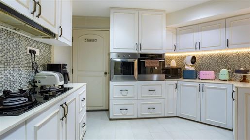 Purchase: Apartment