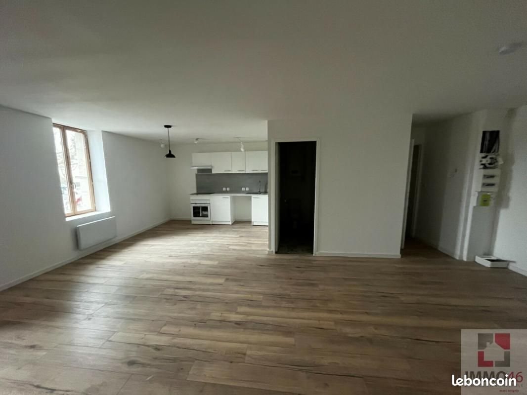 Appartement à louer, 52m², Gramat