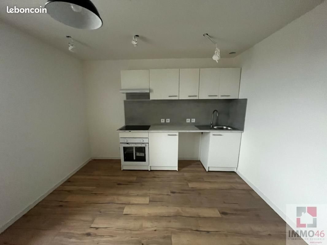 Appartement à louer, 52m², Gramat