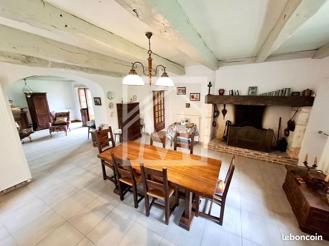 Maison à vendre, 165m², Champagnac-de-Belair