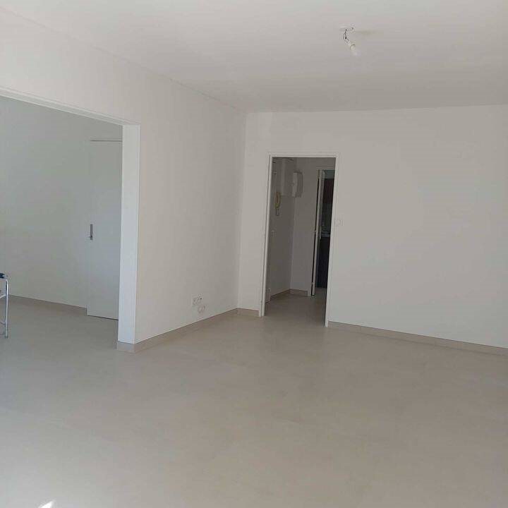 Appartement à louer, 68m², Toulon