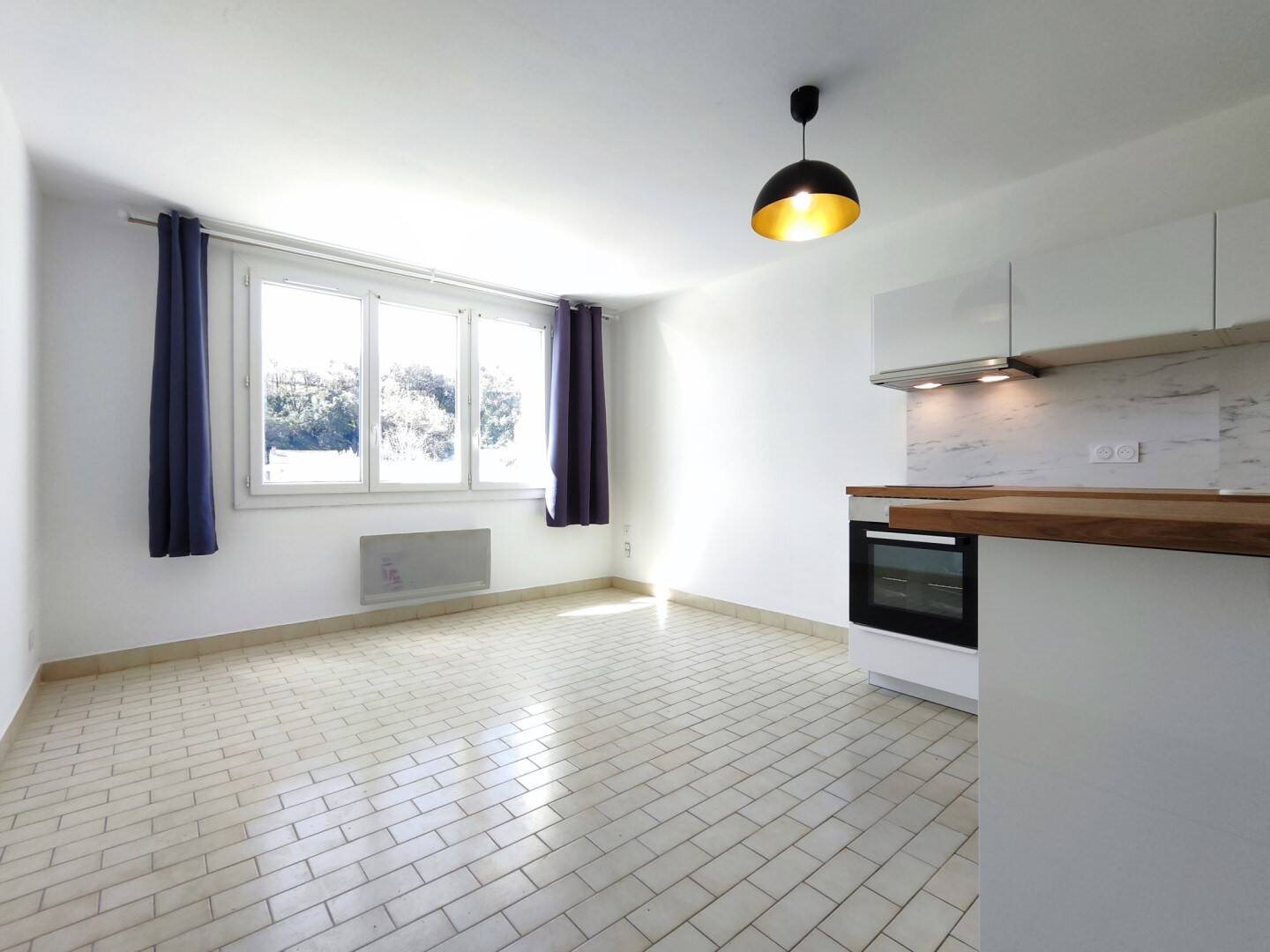 Appartement à louer, 29m², Bédarrides