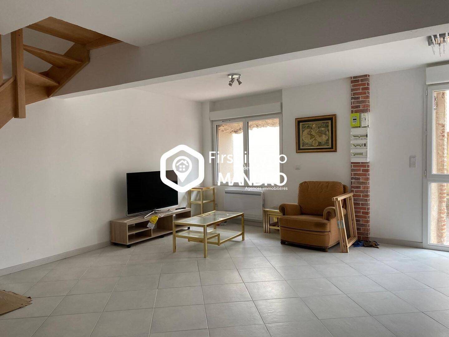 Maison à louer, 90m², Rodès