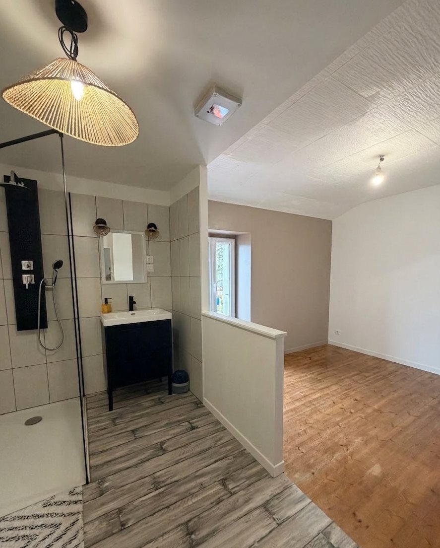 Maison à louer, 106m², Saint-Vincent-Sterlanges