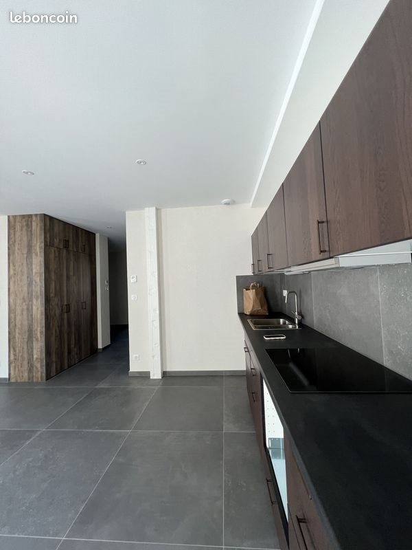 Appartement à louer, 91m², Saint-Jean-de-Maurienne