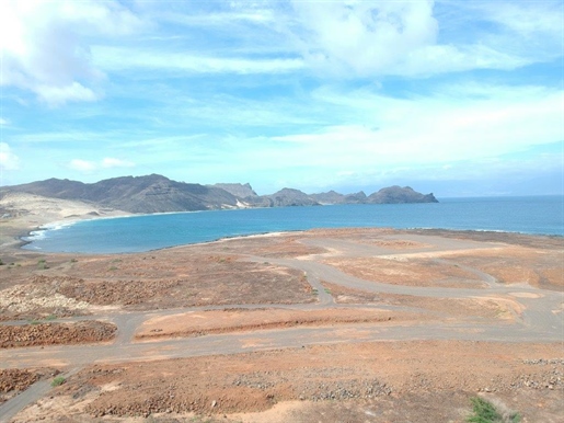 Excellent Plot of land for sale in Salamansabay Cape