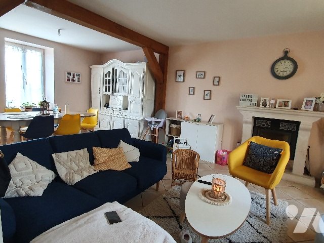 Maison à louer, 104m², Cormes