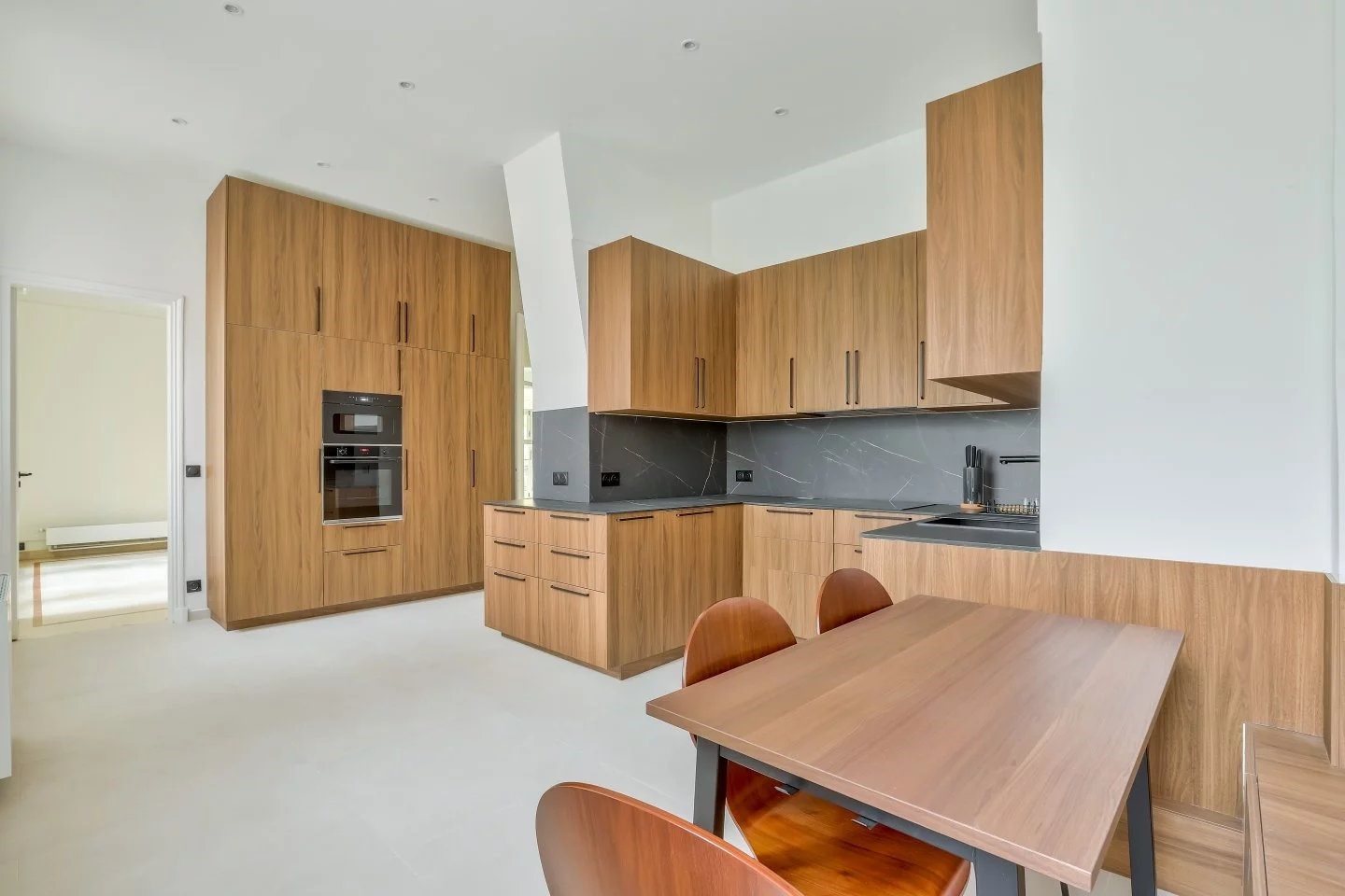 Appartement à louer, 350m², Paris 16ème