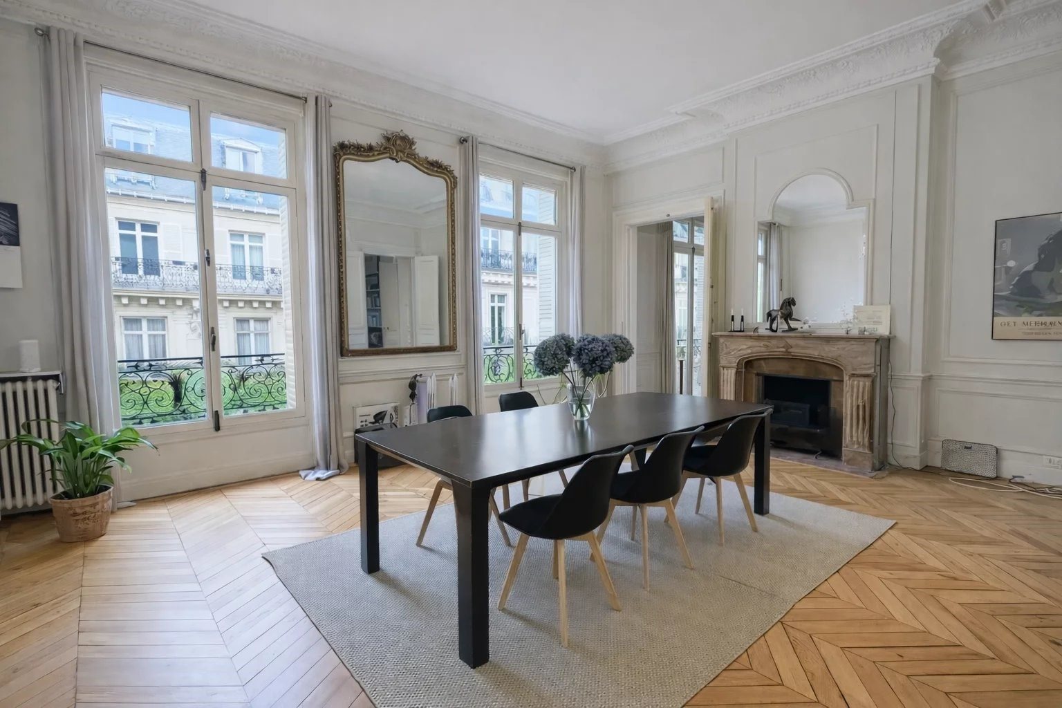 Appartement à louer, 189m², Paris 17ème