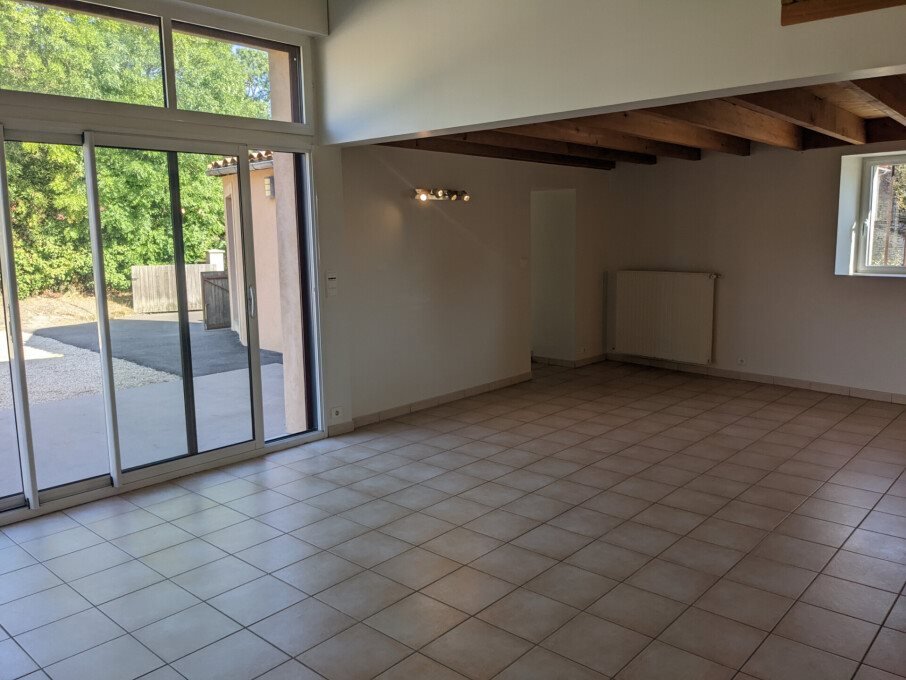 Maison à louer, 73m², Saint-Symphorien