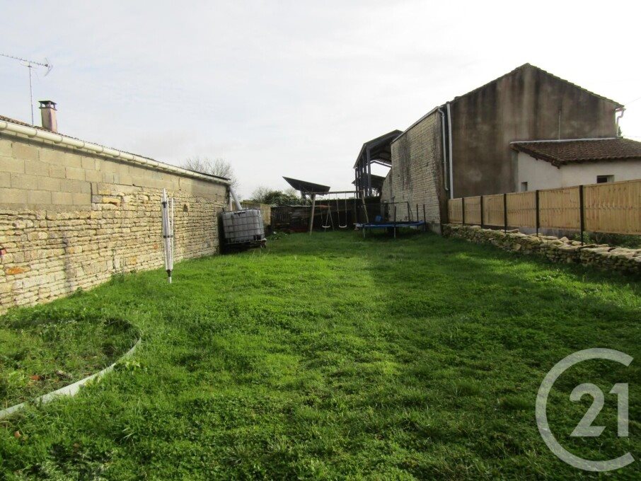 Maison à vendre, 166m², Loubillé