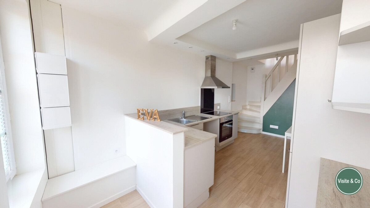 Maison à louer, 43m², Saint-Laurent-de-Condel