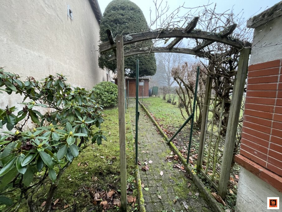 Maison à louer, 60m², Celles-sur-Durolle