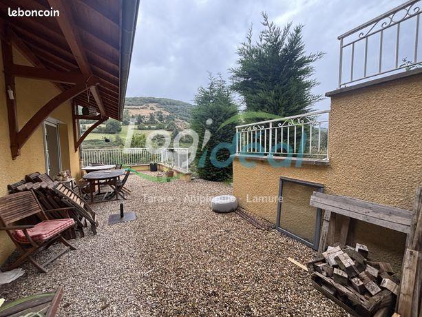 Maison à louer, 113m², Saint-Forgeux