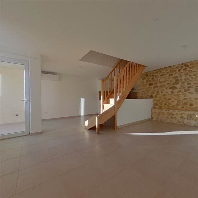 Maison à louer, 62m², Vinsobres