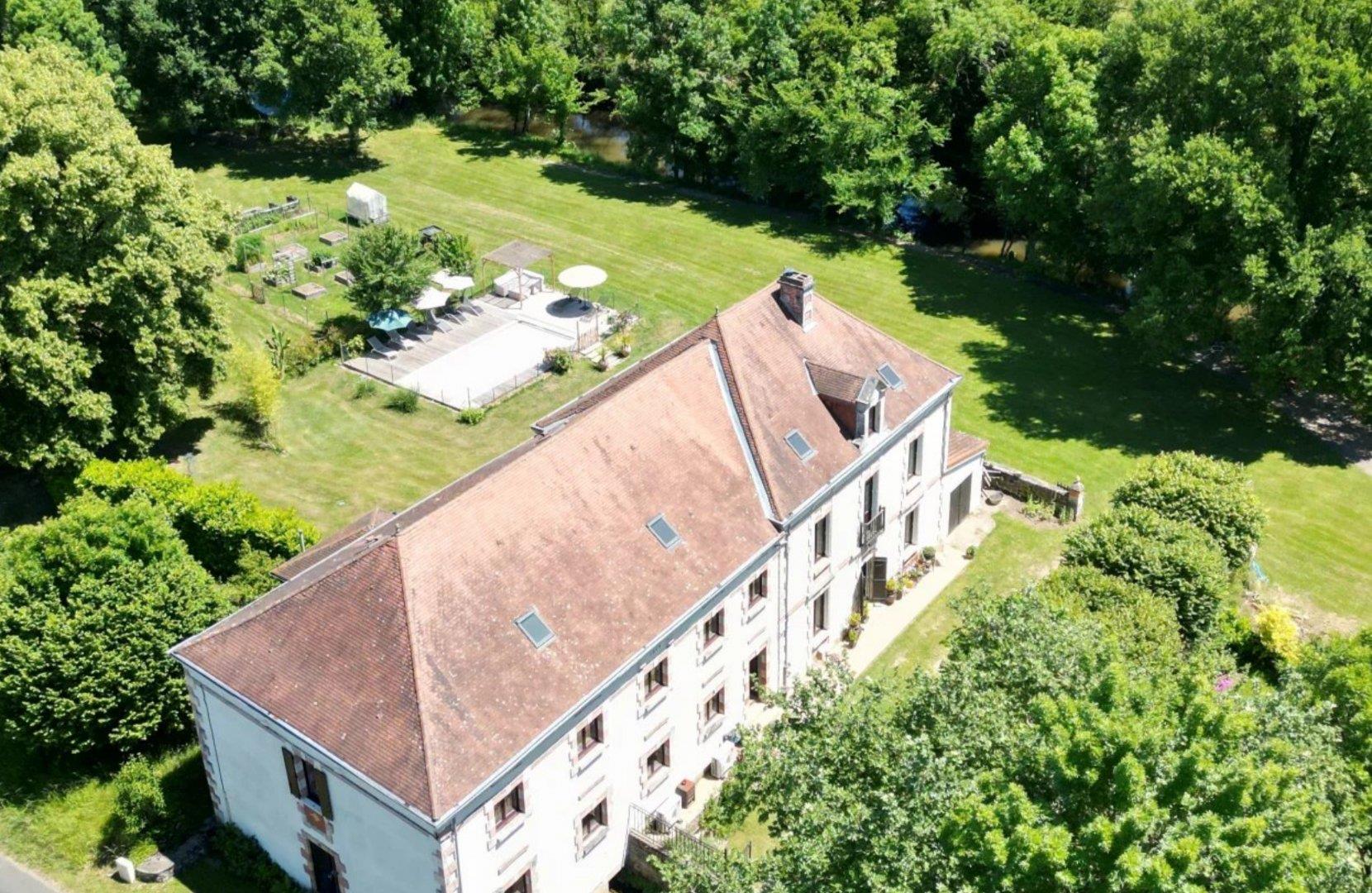 Maison à vendre, 348m², Saint-Médard-d'Excideuil