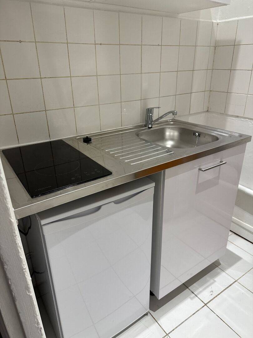 Appartement à louer, 23m², Paris 17ème