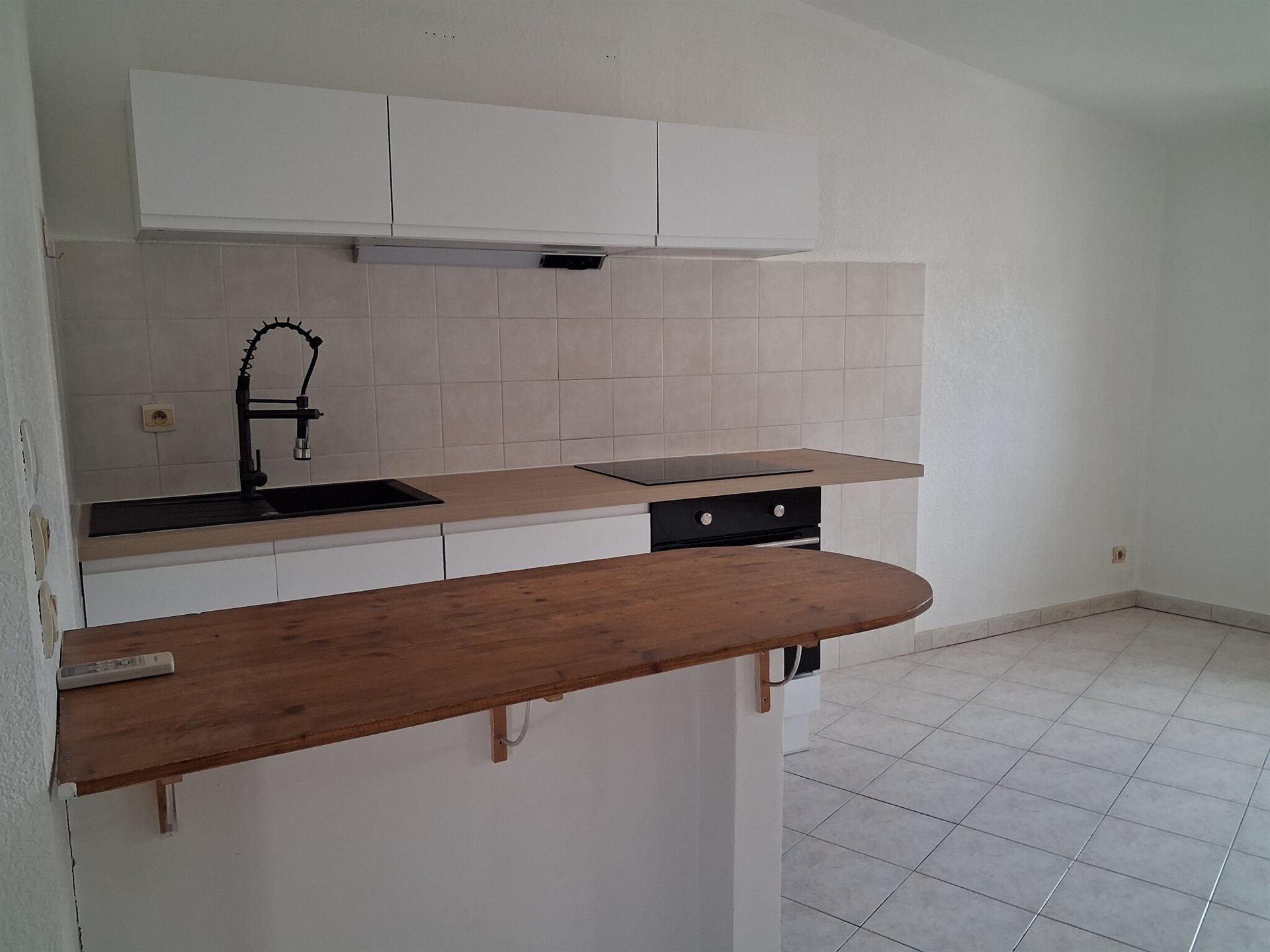 Appartement à louer, 54m², Saint-Saturnin-lès-Avignon