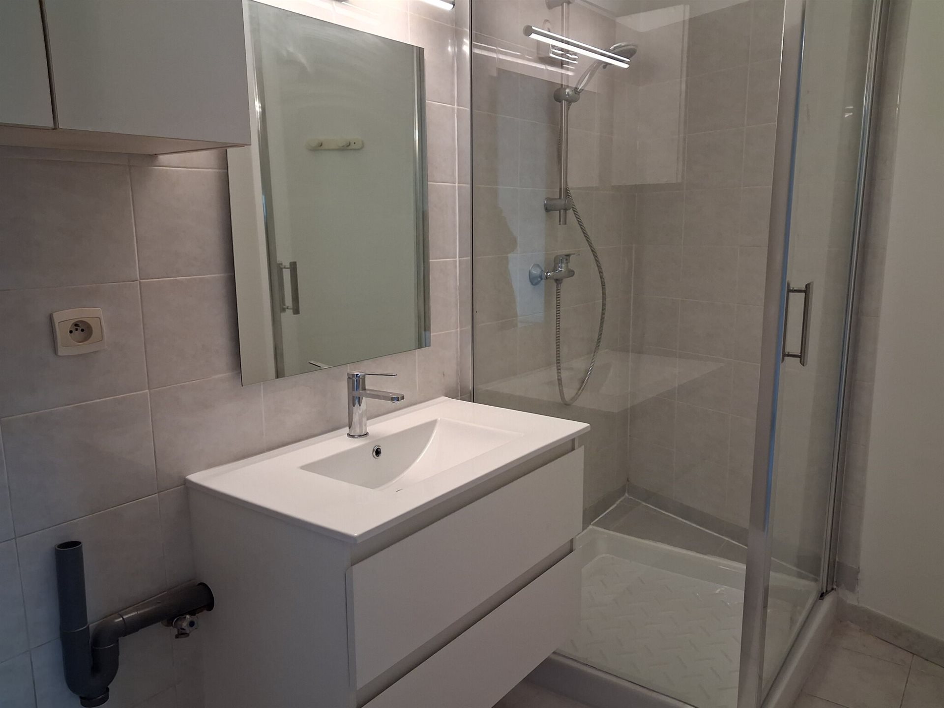 Appartement à louer, 54m², Saint-Saturnin-lès-Avignon