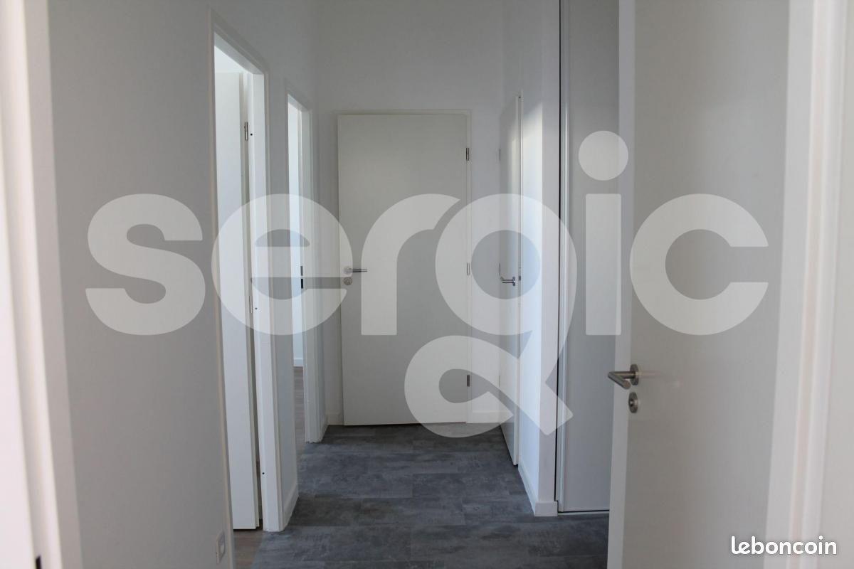 Appartement à louer, 63m², Lille