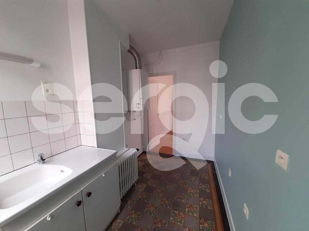 Appartement à louer, 38m², Reims