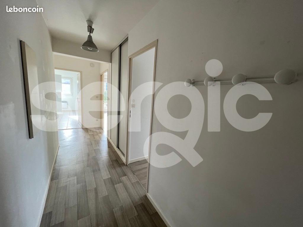 Appartement à louer, 77m², Lille