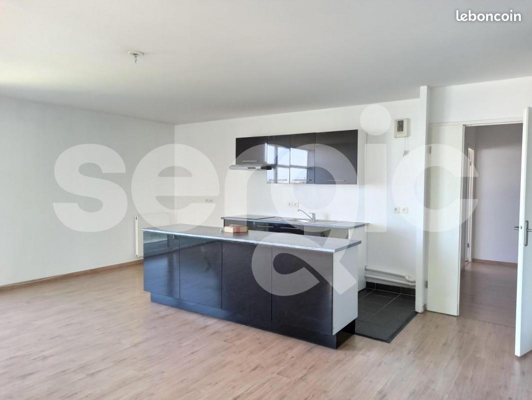 Appartement à louer, 70m², Lille