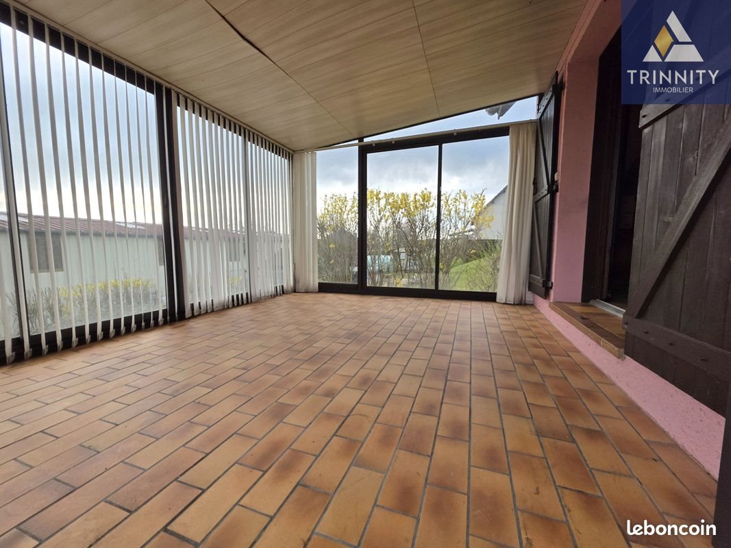 Maison à vendre, 81m², Frais