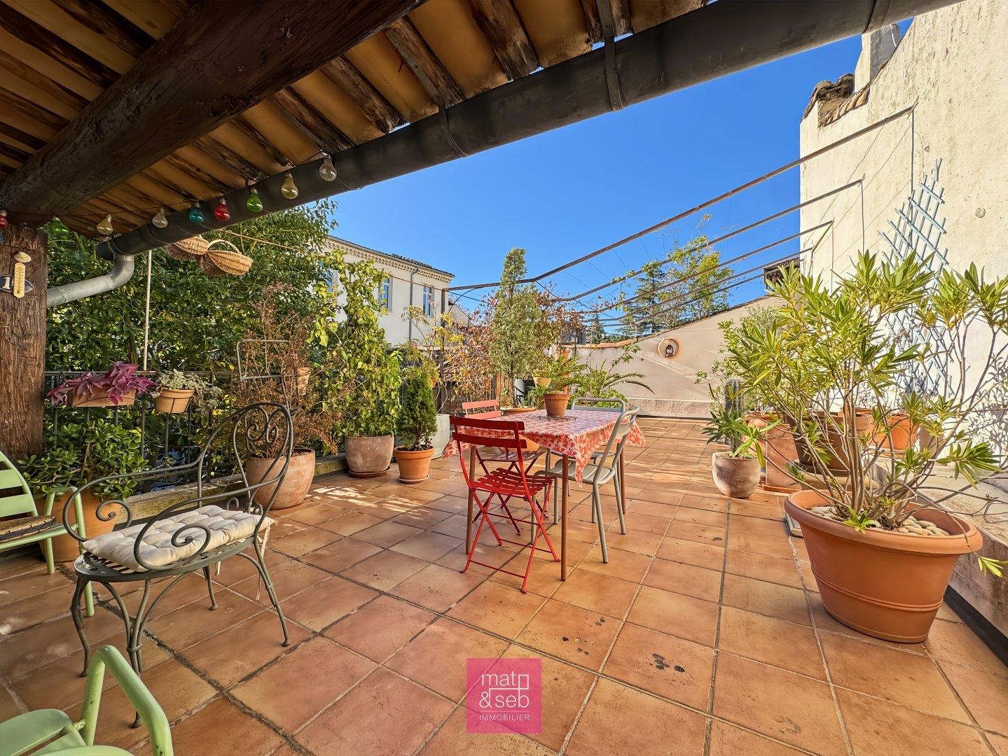 Appartement à vendre, 99m², Nîmes