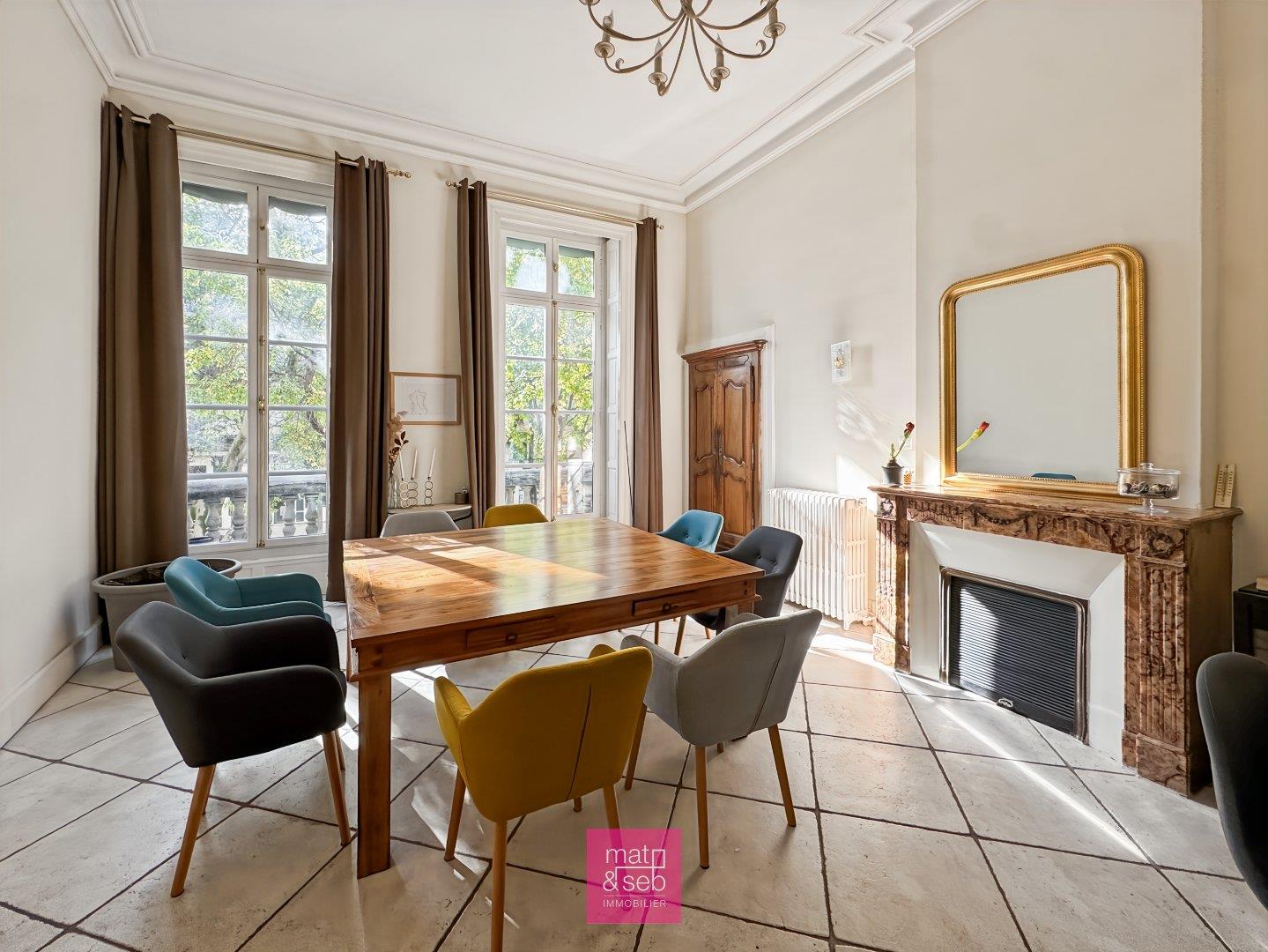 Appartement à vendre, 138m², Nîmes