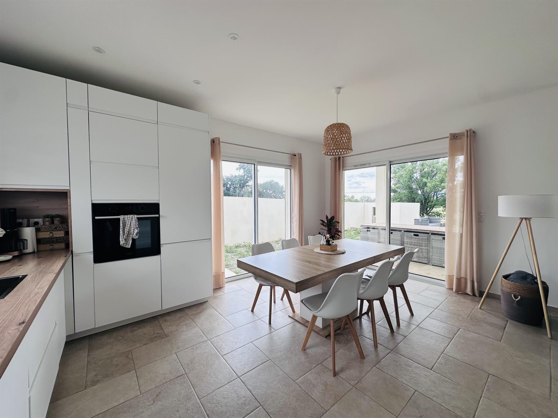 Maison à louer, 108m², Ghisonaccia