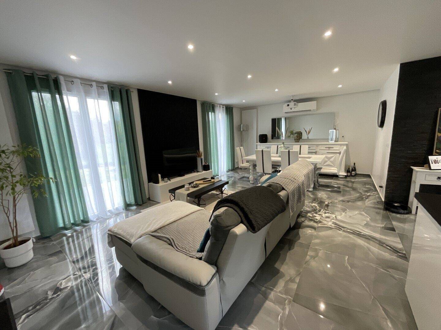 Maison à vendre, 150m², Mériel