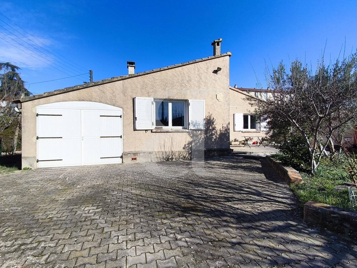 Maison à vendre, 82m², Valréas