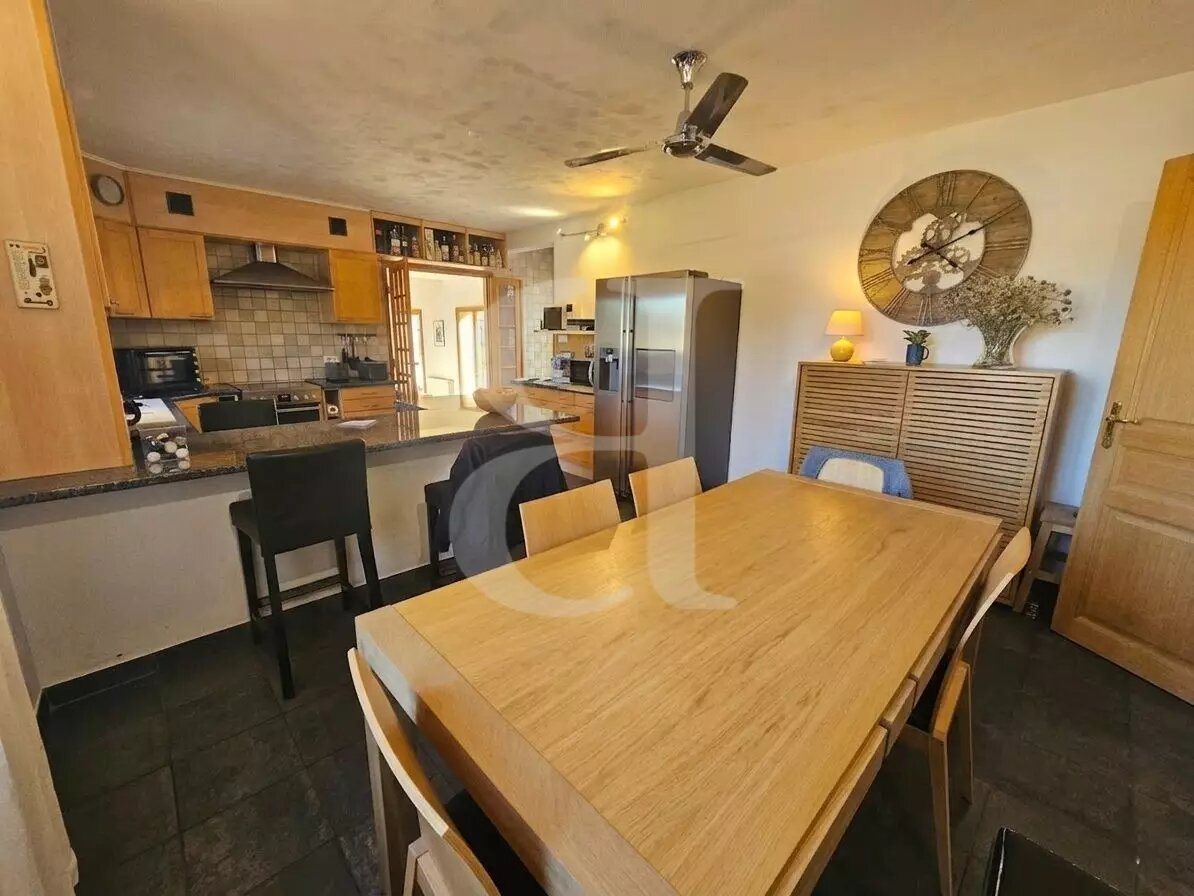 Maison à vendre, 170m², Mazan