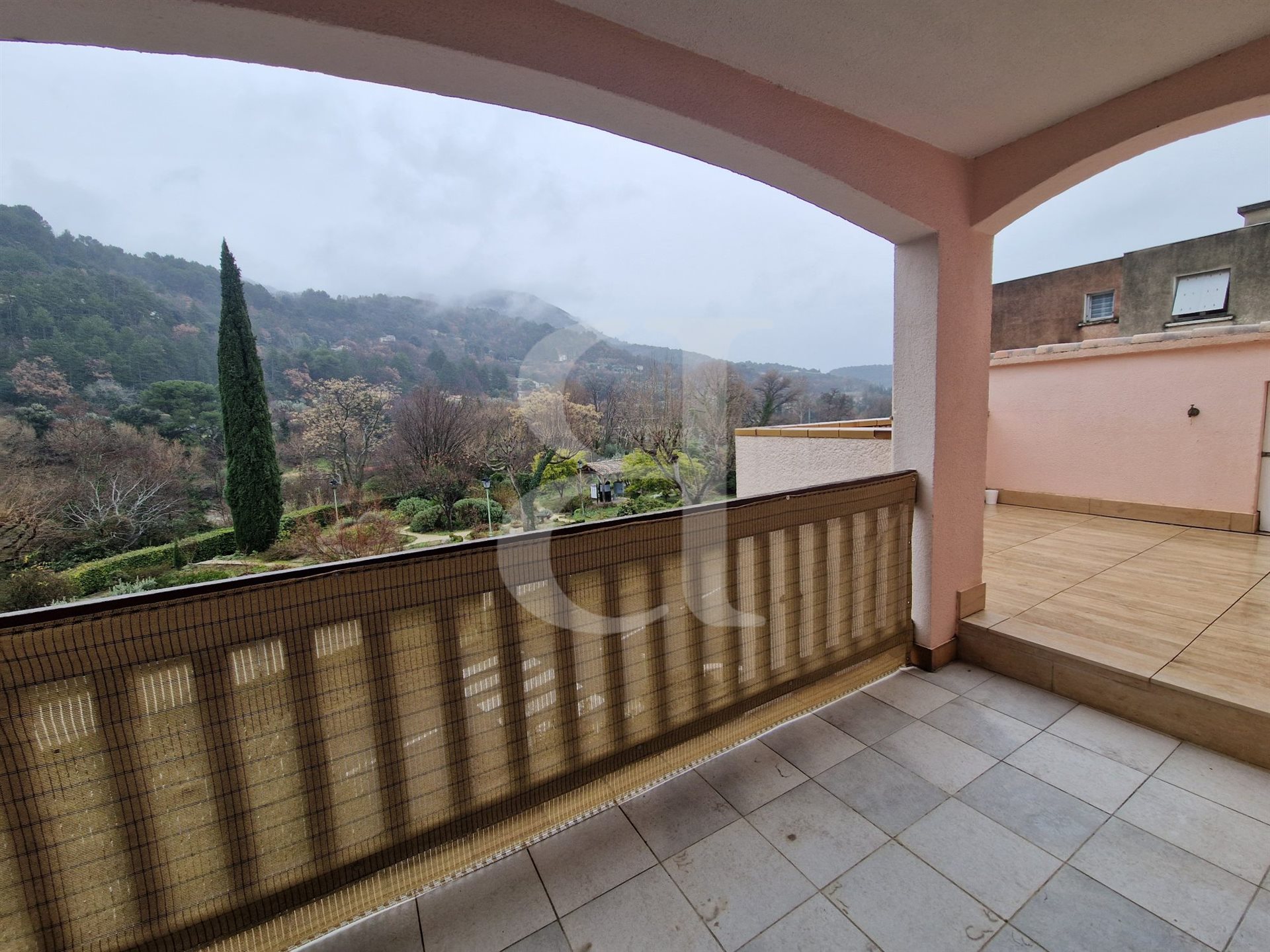 Appartement à vendre, 65m², Nyons